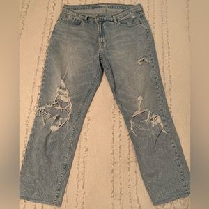 Old Navy Boyfriend mid rise jeans